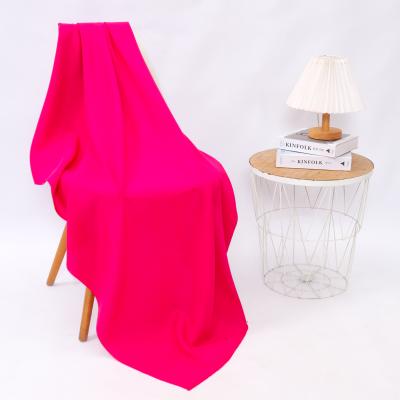 Silvia - Hot Pink